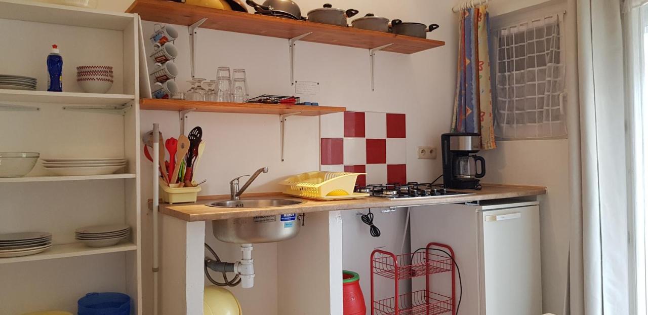 Mas Des Cypres Apartment แซ็งต์-มารี-เดอ-ลา-แมร์ ภายนอก รูปภาพ